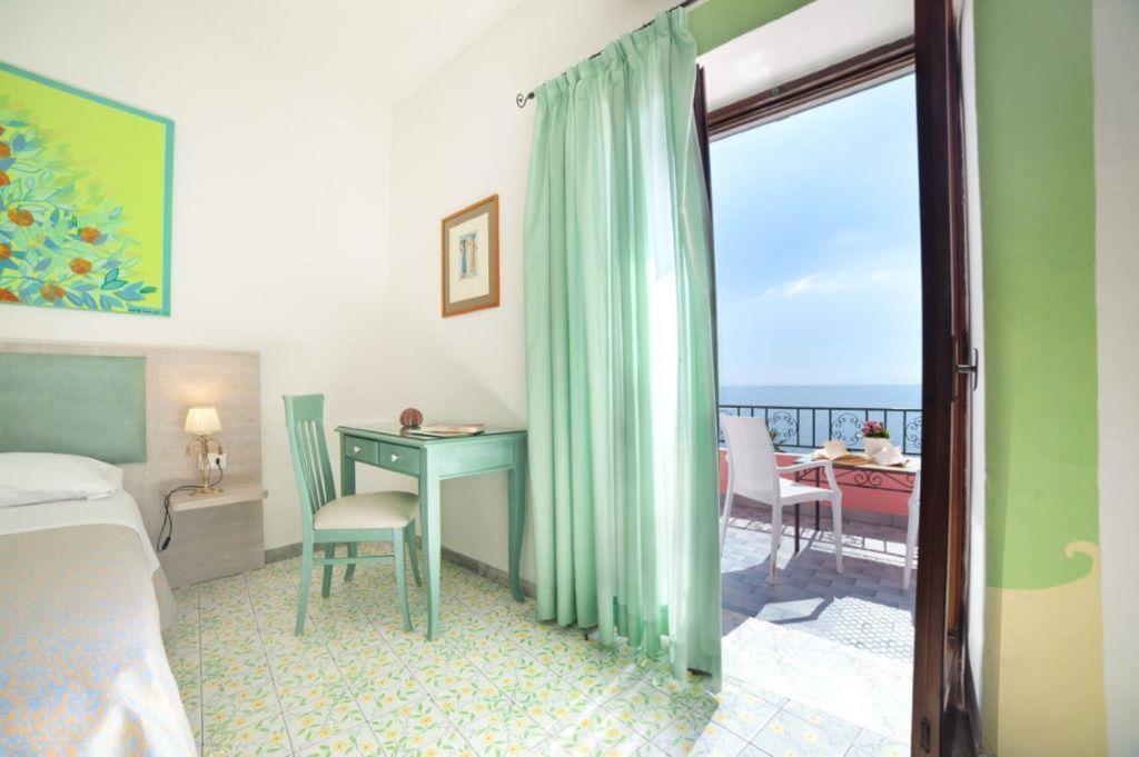 Hotel Casa Rosa Sea & Spa Sant'Angelo  Exterior foto